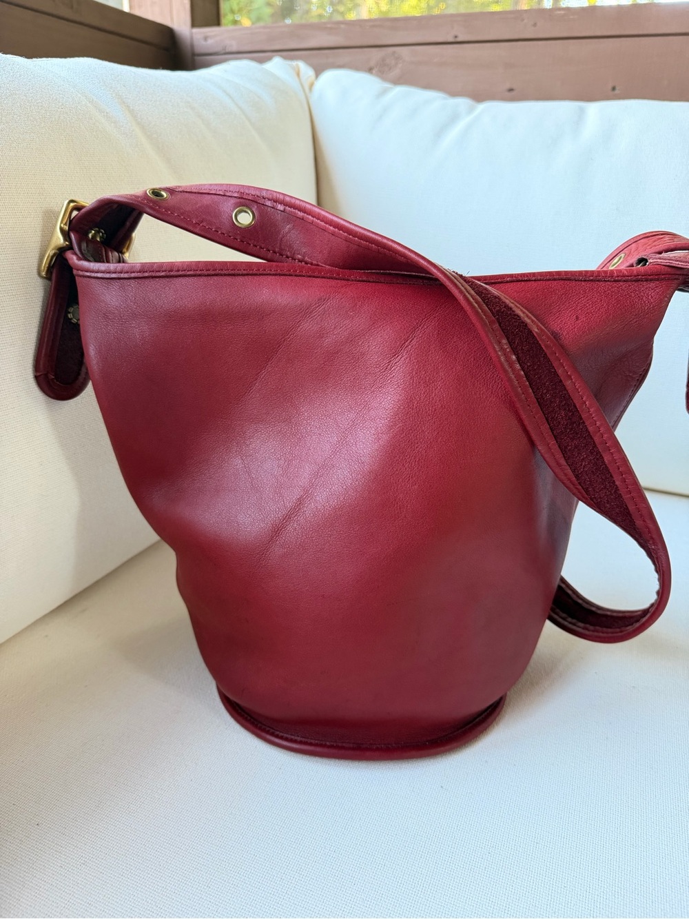 Vintage Coach Helen’s legacy Red Leather Bucket Shoulder Bag